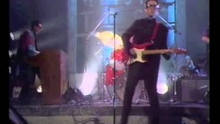 Old Grey Whistle Test with Elvis Costello 1986