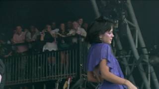 Lily Allen - Womanizer and Not Fair (Live at Glastonbury 26.06.2009).ts