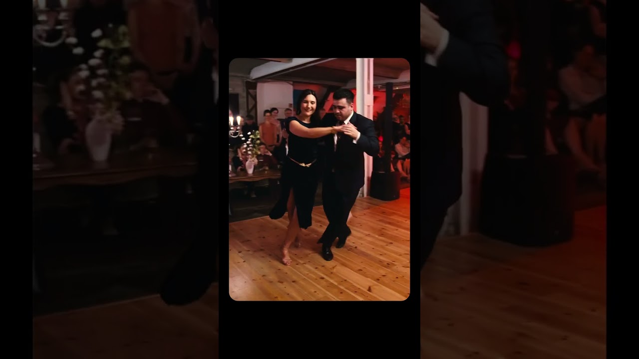 Dancing Milonga - Ariel Taritolay & Cornelia Roy