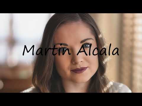 How to pronounce Martin Alcala in English?
