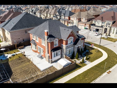 9 Balloon Crescent, Brampton Home for Sale - Real Estate Properties for Sale
