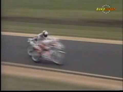 Hans Spaan punch against Fausto Gresini
