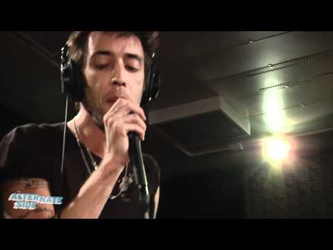 Handsome Furs - "Memories of the Future" (Live at WFUV)