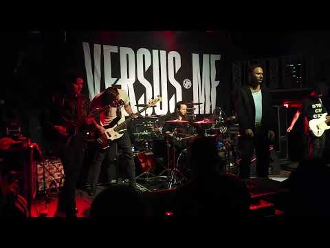 versuno @ the masquerade opening.