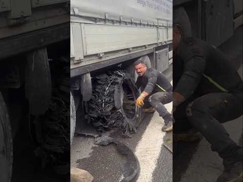 3 minutes change tire