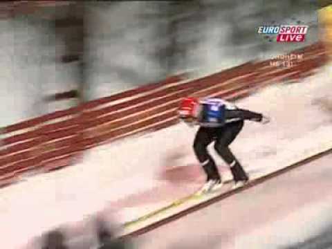 Lars Bystoel - 127.5m - Trondheim 2004