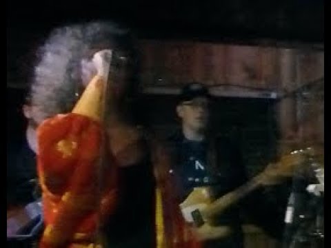 Joe Bonamassa, Paulie Cerra, Reese Wynans, Jade MacRae~What a Groove!!