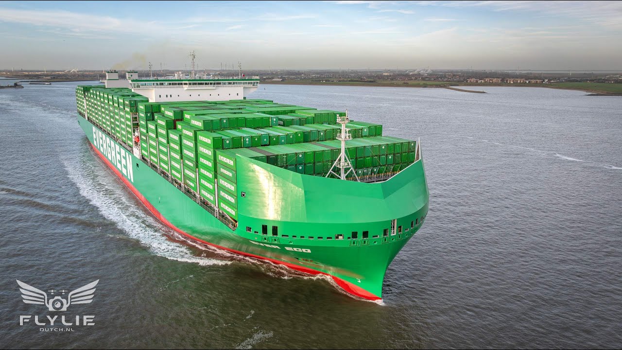 EVER ECO - MAIDEN TRIP TO THE PORT OF ANTWERP - NEW BUILD