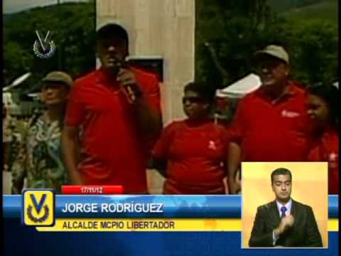 Reinauguran Plaza Andrés Bello de Caracas