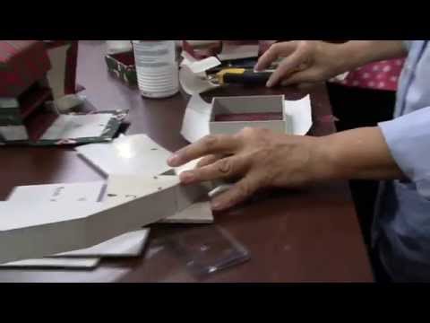 Mulher.com 22/10/2014 - Caixa Surpresa com Árvore Natal por Alice Yozhiyoka - Parte 2