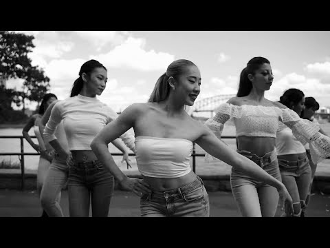 Kelsi's ladies shines team - I want it that way (Backstreet Boys Conor Maynard DJ Tronky remix)