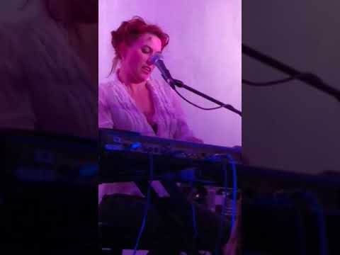 Amanda Palmer Ninja Gig @ Her Upstairs - Thirty Whacks