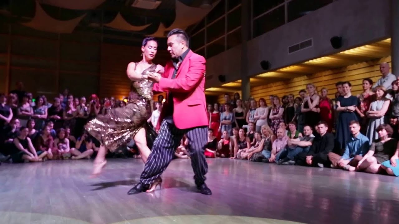 Video thumbnail for Mariano Chicho Frumboli & Juana Sepulveda - Show 03.06.16 - Cabulero