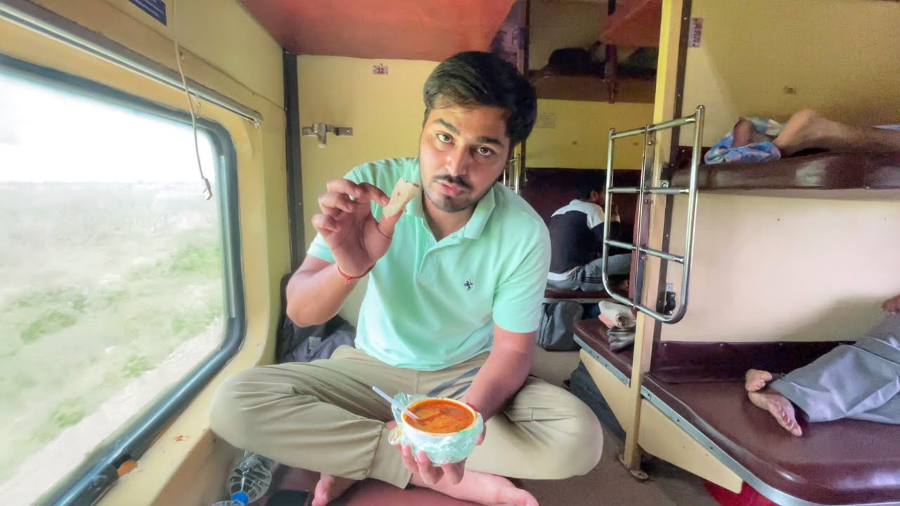 Watch video Mumbai-Varanasi Mahanagari Express Train *Sirf Mere Leye Ye Rate Q* 🤔 Now Mumbai-Varanasi Mahanagari Express Train *Sirf Mere Leye Ye Rate Q* 🤔