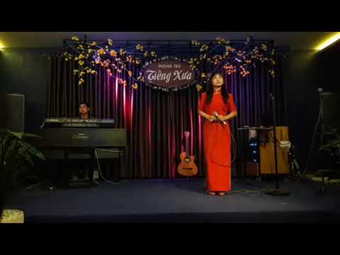 Thể hiện bởi Hoài Mỹ