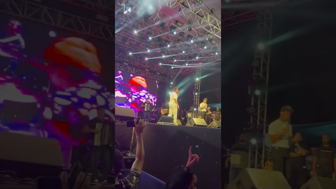 Hugo e Guilherme cantando em Uberlândia #HugoeGuilherme #heg #sertanejo (2)