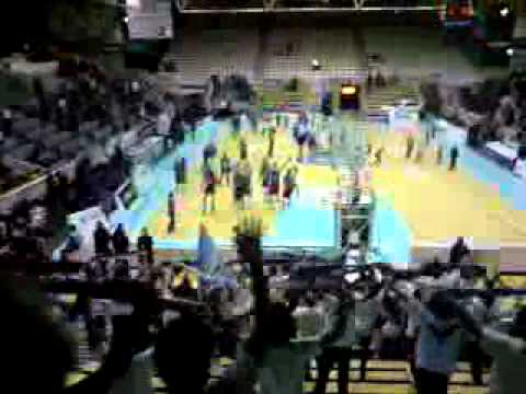 aficion obradoiro en lugo "miudiño o final do partido"