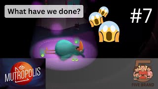 Oh No! Bird Lady Down! 🐦😳🕵️‍♀️ | Lara plays Mutropolis