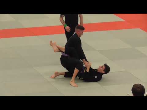 Benjamin Yague vs Ed Clark - English Open BJJ 2022 - Purple Adult - Light