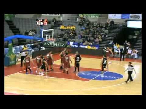 ORO C.B. GRANADA,103 - LOGITRAVEL MALLORCA BASQUET,94 (31/01/2012 0:00:00)