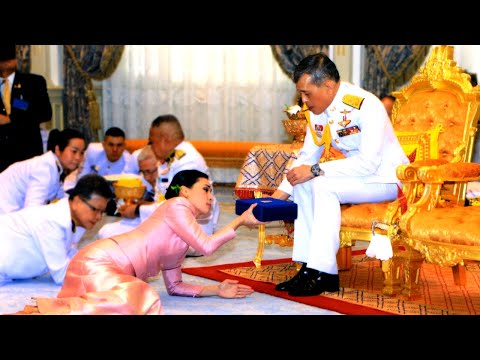 Dentro De La Lujosa Vida Del Rey De Tailandia