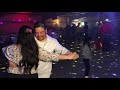 Que perron bailo esta pareja,  se robaron el show ! bailando rolas de la Sonora! tienes que verlo