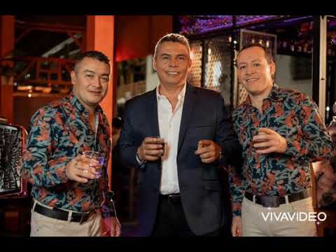 Estoy que me Tomo - El Andariego FT El Dueto del Pueblo