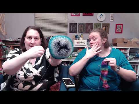 TheKnitGirllls Ep435 - Top Secret for 20 Minutes
