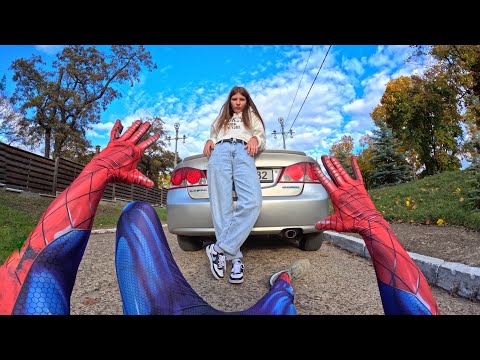 TWO SPIDER-MAN TWINS ESCAPE BEAUTIFUL AND CRAZY GIRL (Romantic Parkour POV)
