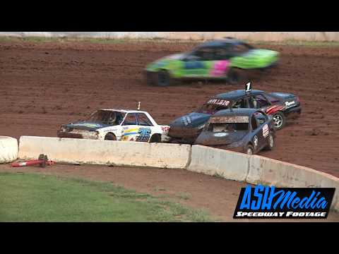Production Sedans: Harbour City Hustle - Race Highlights (Night 2) - Valvoline Raceway - Mar 2018