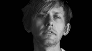 Van William - Fourth Of July (Official Audio)