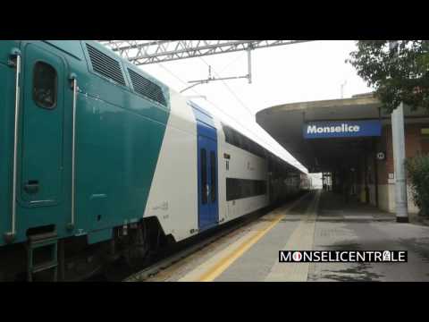Arrivo e partenza TAF 97 (Treno Alta Frequentazione)+ caimani nella nebbia di Monselice