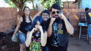 Puddle of Mudd - Livin&#39; on Borrowed Time.wmv