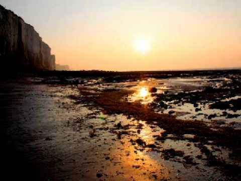 Trinity - the Good the Bad and the Ugly (Spaghetti Surfers remix).wmv