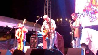 Blue Dogs - Cold sheets of rain