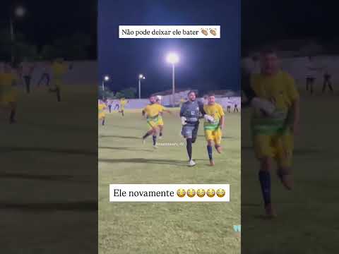 Goleiro de São João da Varjota no Piauí #futebol #loucosporfutebol
