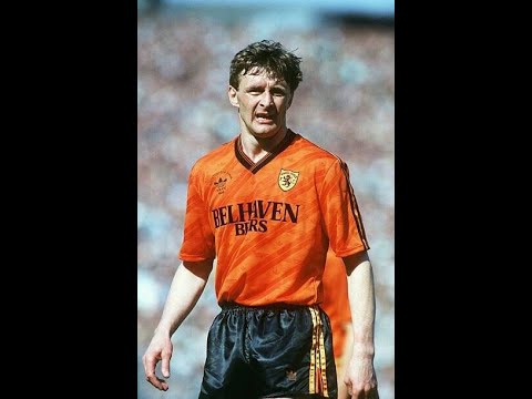 SC Werder Bremen V Dundee United - HIGHLIGHTS - UEFA CUP -  08 December 1982