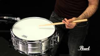 Video thumbnail for Pearl 14x5 Beaded Seamless Aluminum SensiTone Snare Drum by Pearl Drums