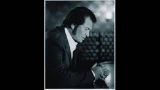 Download lagu Engelbert Humperdink - Lonely Table Just For one ... mp3