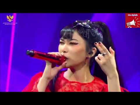 isyana sarasvati - ada ada aja official music video live performance ami awards 2024