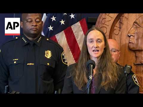 Video Thumbnail: Seattle mayor defends ousting the city's police chief after shooting