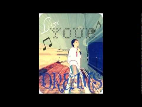 Shauna - Qiviktailigit (Female Native Hiphop)