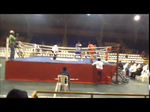 JULYNHIEO FERNANDEZ VS RENO REYES  EN LA I COPA REGIONAL MAURO MINA CHINCHA 2014