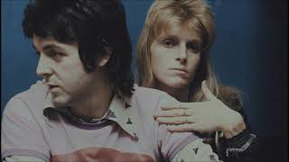 Wings - Single Pigeon (sub. español)