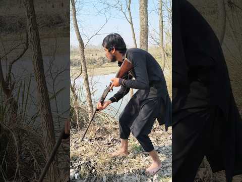 Outdoor Adventure: Hunting with a Single-Shot Shotgun