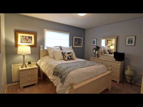 24 Bradbury Crescent, Ajax