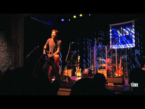 Matt Nathanson - "Suspended" (eTown webisode 266)