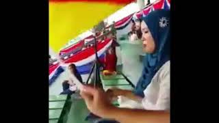 Download lagu MELATAH cucur ( Bahasa Sarawak ) mp3