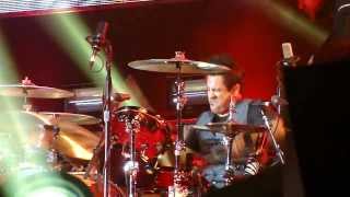 Jason Aldean's Johnny Cash & Amarillo Sky featuring Rich Redmond's Mad Drummer Skills