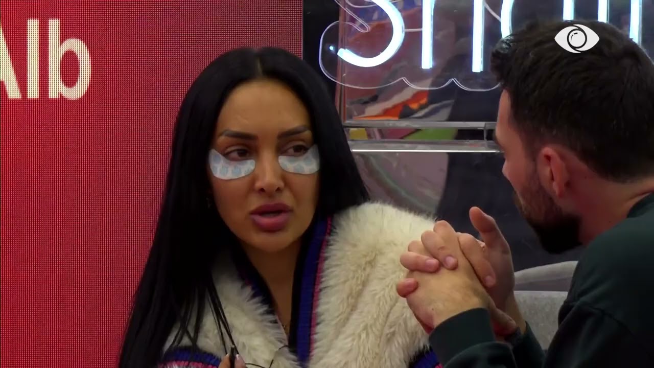 “Unë se kam fare me Loren”/ Armela bisedon me Angelon